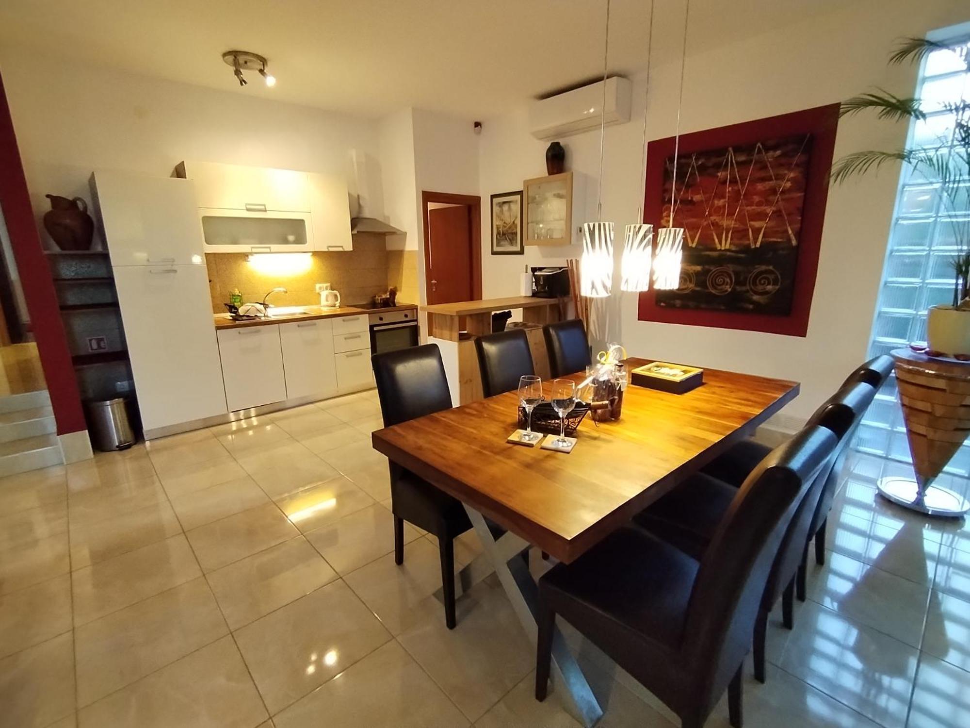 The Forest House Krk 1 Kras Luaran gambar